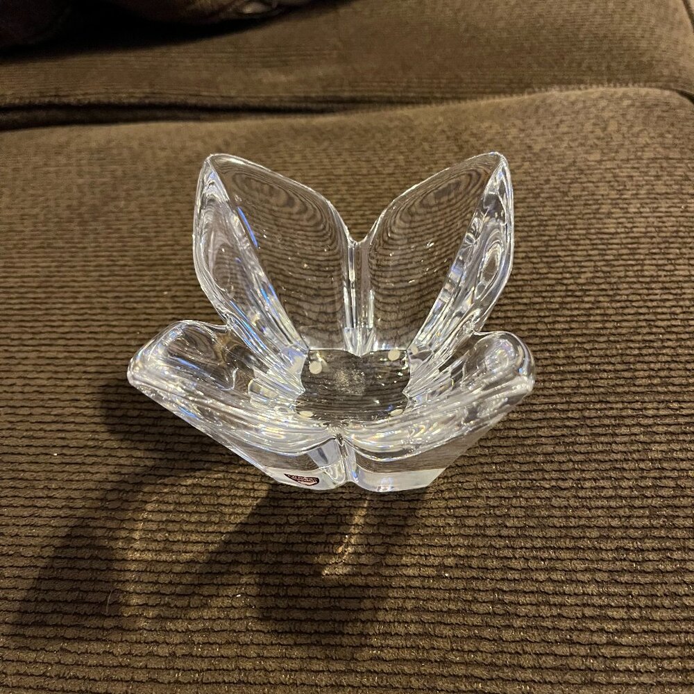 Petal dish